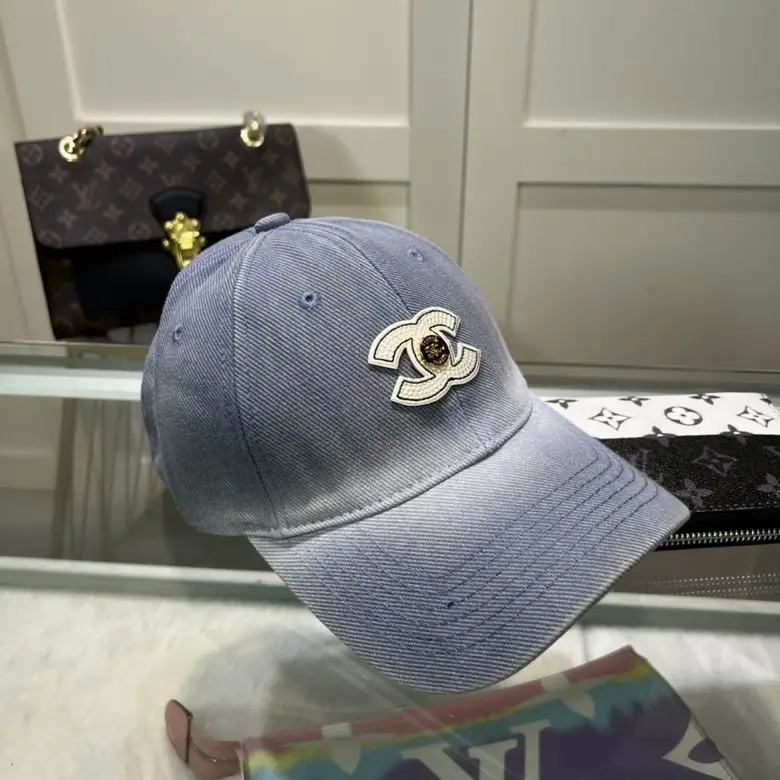 Chanel Cap dxn (2)